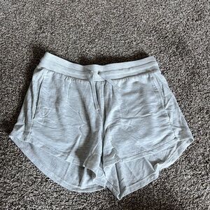 Grey comfy shorts
